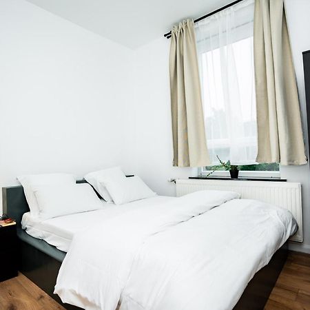 Chambre R1 Avec Salle De Bain Partagee Pres De L'Hopital De La Citadelle A Liège Exteriör bild